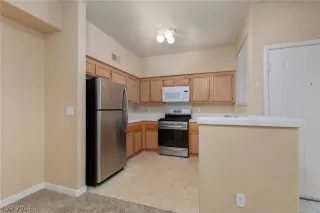 Photo #5: 2586097 Listing 