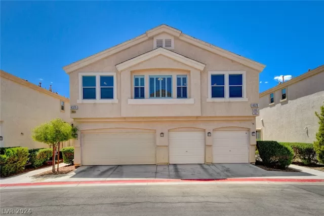 MLS: 2586151 Condo For Sale