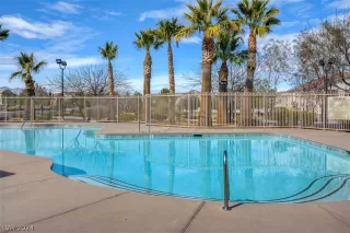 Photo #1: 2586151 Listing