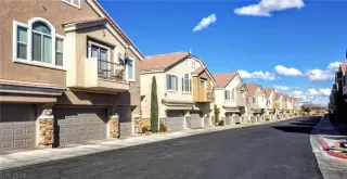 Photo #2: 2586177 Listing 