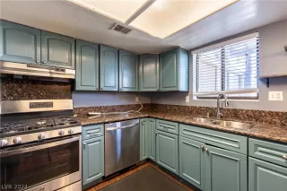 Photo #5: 2586189 Listing 