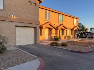 Photo #2: 2586204 Listing 