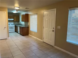 Photo #4: 2586204 Listing 