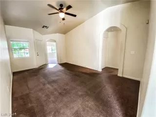 Photo #6: 2586211 Listing 