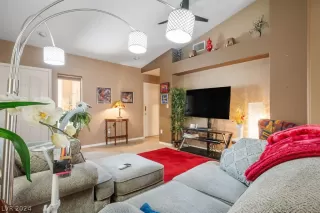 Photo #5: 2586218 Listing 