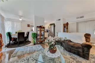 Photo #6: 2586252 Listing