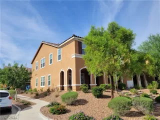 Photo #2: 2586275 Listing 