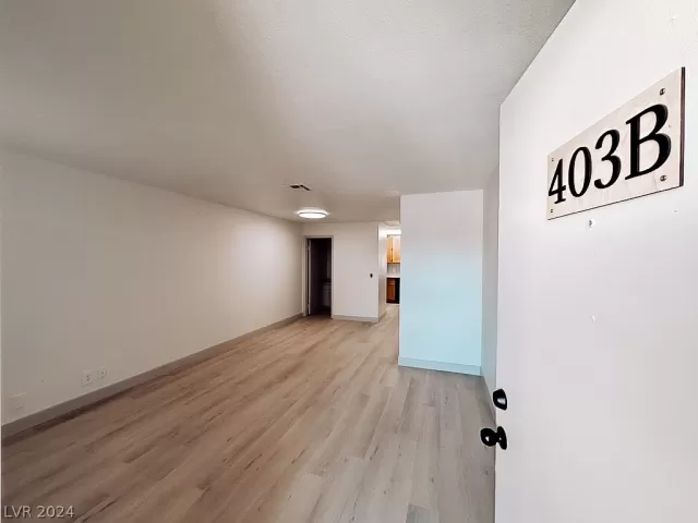 MLS: 2586278 Condo For Sale