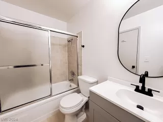 Photo #1: 2586278 Listing 