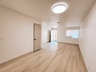 Photo #5: 2586278 Listing 