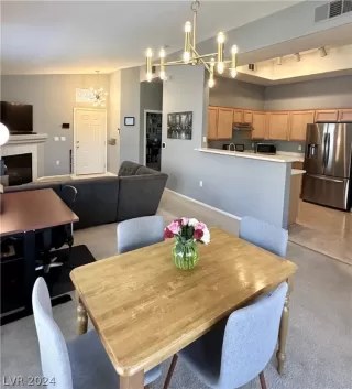 Photo #3: 2586363 Listing