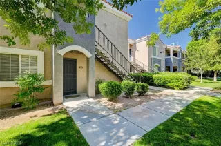 Photo #1: 2586369 Listing