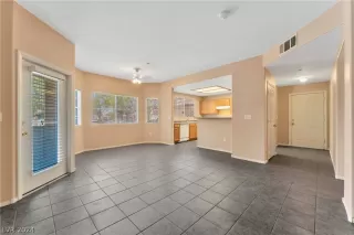 Photo #6: 2586376 Listing 