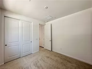 Photo #5: 2586406 Listing 