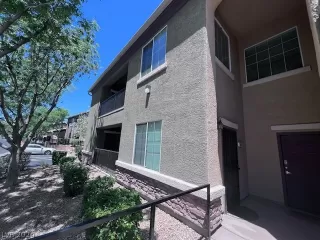 Photo #3: 2586424 Listing 