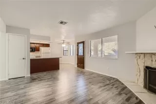 Photo #3: 2586431 Listing 