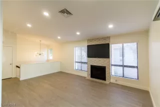 Photo #5: 2586451 Listing 