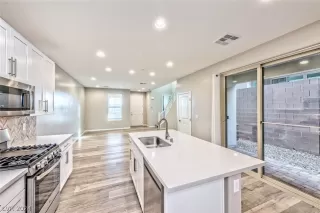 Photo #6: 2586478 Listing 