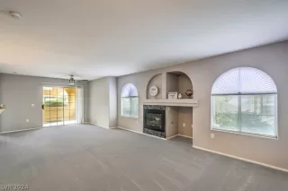 Photo #1: 2586482 Listing