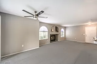 Photo #4: 2586482 Listing