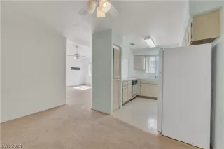 Photo #6: 2586500 Listing