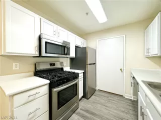 Photo #6: 2586510 Listing 