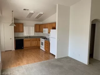 Photo #2: 2586515 Listing 