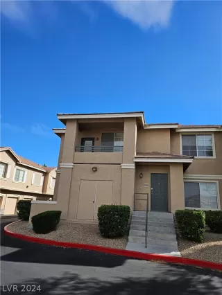 Photo #3: 2586559 Listing 