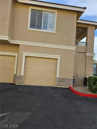 Photo #4: 2586559 Listing 