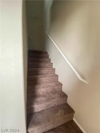 Photo #6: 2586574 Listing