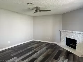 Photo #2: 2586581 Listing 