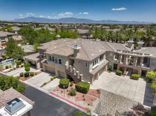 Photo #6: 2586636 Listing 