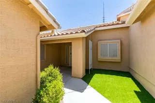 Photo #2: 2586654 Listing 