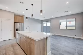 Photo #6: 2586743 Listing 