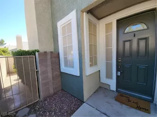 Photo #1: 2586779 Listing 