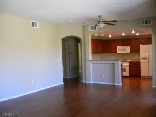 Photo #5: 2586814 Listing 