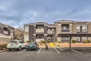 Photo #1: 2586824 Listing