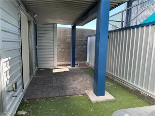 Photo #1: 2586829 Listing 