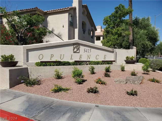 MLS: 2586851 Condo For Sale