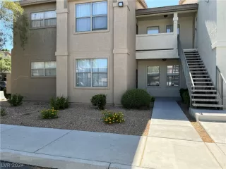 Photo #1: 2586857 Listing