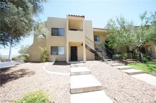 Photo #2: 2586860 Listing 