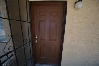 Photo #4: 2586860 Listing 