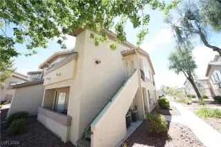 Photo #3: 2586867 Listing 