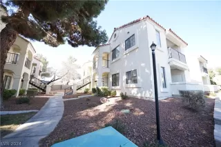 Photo #1: 2586869 Listing 