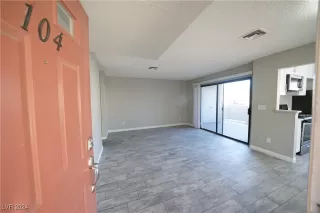 Photo #4: 2586869 Listing 