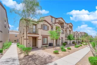 Photo #1: 2586871 Listing