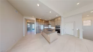 Photo #2: 2586873 Listing 