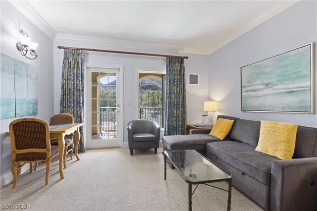 MLS: 2586900 Condo For Sale