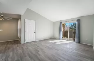 Photo #6: 2586922 Listing 