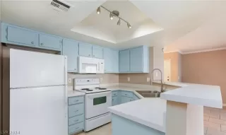 Photo #6: 2586935 Listing 